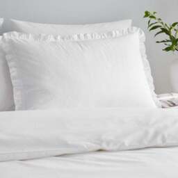 Pure Cotton Frilled 100% Cotton Duvet Cover & Pillowcase Set - thumbnail 2