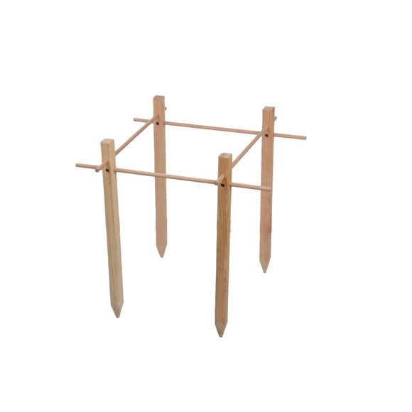 Fallen Fruits Small Plant Support Fence - image 1