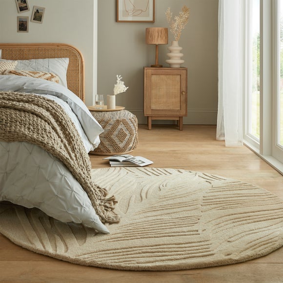 Lino Leaf Round Rug - image 1
