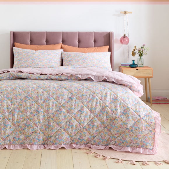 Catherine Lansfield Darcy Floral Bedspread - image 1