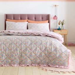 Catherine Lansfield Darcy Floral Bedspread - thumbnail 1