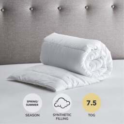 Fogarty Light & Cosy Anti-Allergy 7.5 Tog Duvet - thumbnail 1