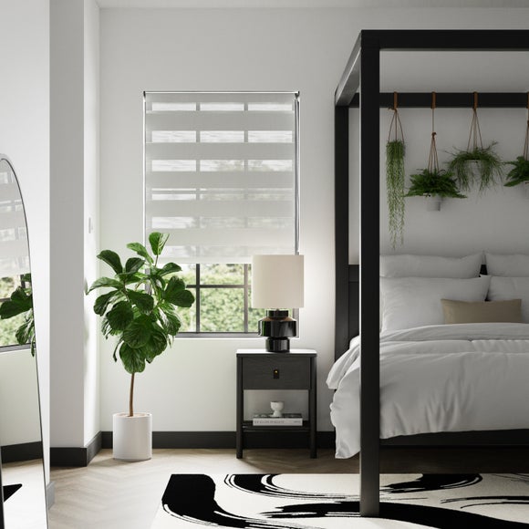 Room Darkening White Day and Night Roller Blind - image 1