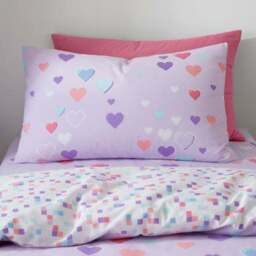 Pixel Hearts Duvet Cover & Pillowcase Set - thumbnail 3