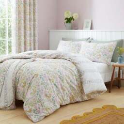 Dreams n Drapes Edith Polycotton Duvet Cover & Pillowcase Set - thumbnail 4