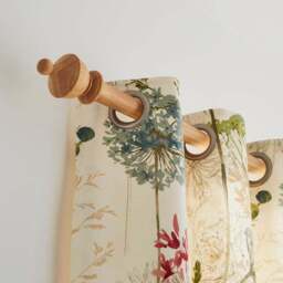 Sherwood Urn Wood Curtain Pole - thumbnail 2