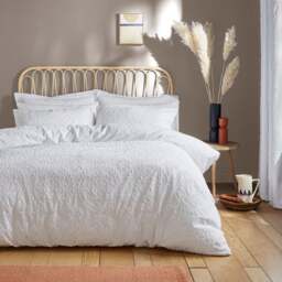 Mandala Duvet Cover & Pillowcase Set - thumbnail 1