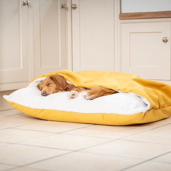 Lords and Labradors Burrow Dog Bed - image 1