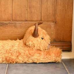 Country Living Highland Cow Draught Excluder - thumbnail 2
