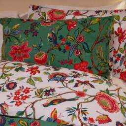 Furn. Pomelo Reversible Duvet Cover & Pillowcase Set - thumbnail 2