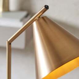 Vogue Catco Industrial Adjustable Reading Floor Lamp - thumbnail 3