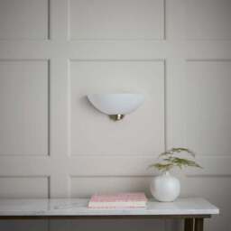 Vogue Welles Frosted Glass Wall Light - thumbnail 2