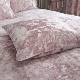 Catherine Lansfield Crushed Velvet Square Cushion - thumbnail 3
