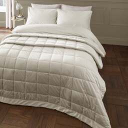 Catherine Lansfield Kingsley Matt Velvet Quilted Bedspread - thumbnail 1
