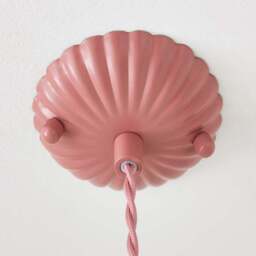 Scalloped Adjustable Flex Ceiling Light Cable - thumbnail 3