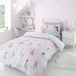 Disney Princesses Duvet Cover and Pillowcase Set - thumbnail 1