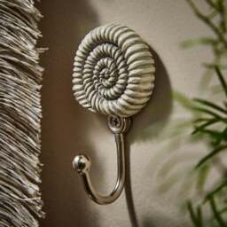 Ammonite Curtain Hook - thumbnail 2