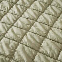 Evana Stitch Quilted Bedspread - thumbnail 3