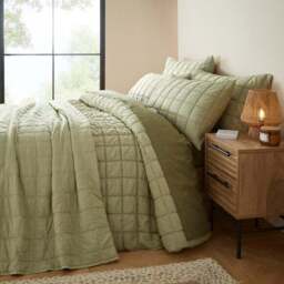 Evana Stitch Quilted Bedspread - thumbnail 2