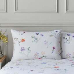 Springfield Floral Lilac Duvet Cover and Pillowcase Set - thumbnail 4
