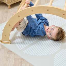 Tutti Bambini Scala Montessori Pikler Play Arch & Cushion - thumbnail 5