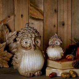 Country Living Wood Effect Owl with a Pinecone Hat Ornament - thumbnail 5
