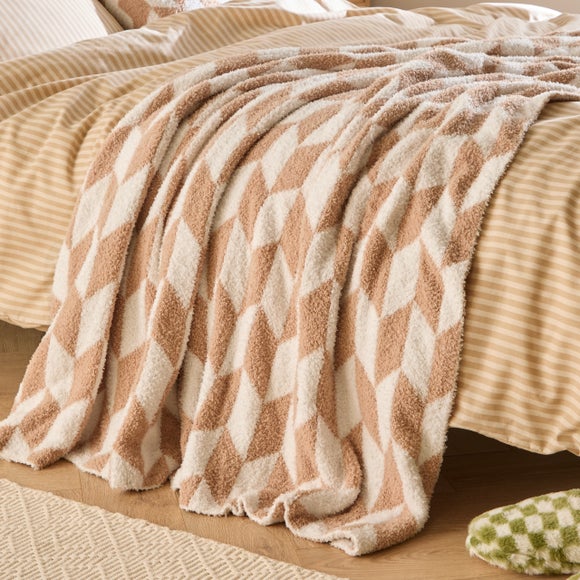 Furn. Olsen Geometric Throw Blanket 130cm x 180cm - image 1