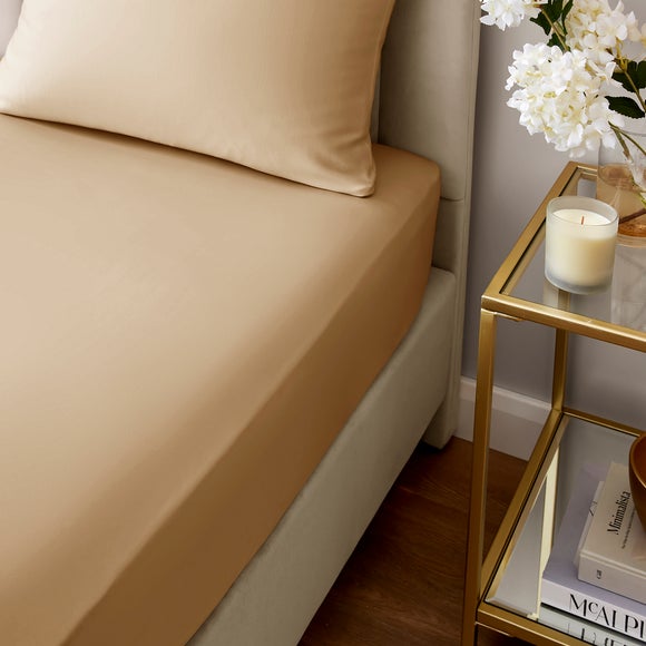 Soft & Silky Fitted Sheet - image 1