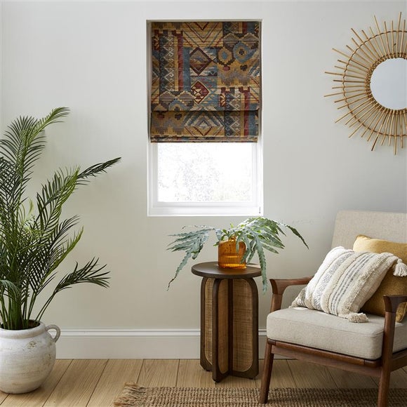 Evander Red Roman Blind