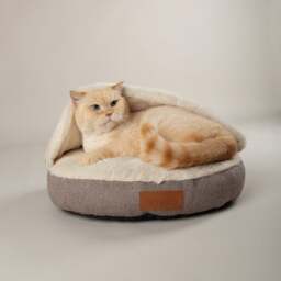 Scruffs Seattle Burrow Cat Bed - thumbnail 1