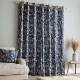 Meadow Jacquard Cushion - thumbnail 3
