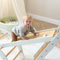 Tutti Bambini Scala Montessori 3 in 1 Pikler Climbing Frame with Climbing Wall - thumbnail 4