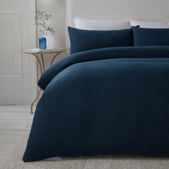 Serene Lindly Duvet Cover and Pillowcase Set - image 1