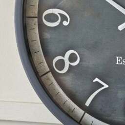Weathered Wood Effect Round Wall Clock - thumbnail 4