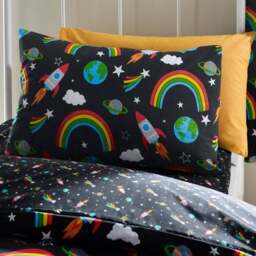 Catherine Lansfield Rainbow Rockets Duvet and Pillowcase Set - thumbnail 3