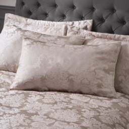 Catherine Lansfield Damask Jacquard Duvet Cover and Pillowcase Set - thumbnail 2
