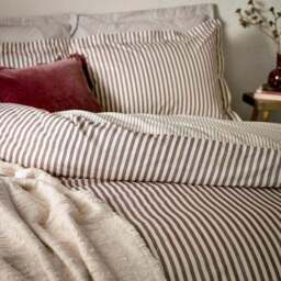 Yard Hebden 100% Cotton Oxford Pillowcase Pair - thumbnail 2