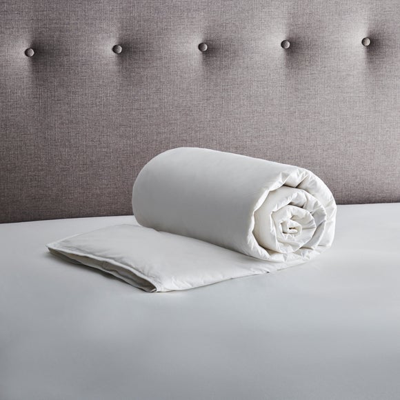 Fogarty Anti-Allergy White Goose Feather and Down 4.5 Tog Summer Duvet - image 1
