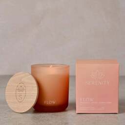Serenity Flow Bergamot Myrrh & Sandalwood Candle - thumbnail 2