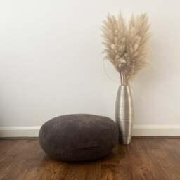 Daro Kensington Round Floor Cushion - thumbnail 1
