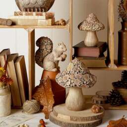 Country Living Wood Effect Squirrel Ornament - thumbnail 6