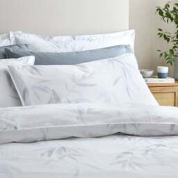 Hale 100% Organic Cotton 200 Thread Count Duvet Cover & Pillowcase Set - thumbnail 2