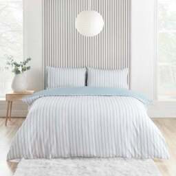 Catherine Lansfield Meadow Sweet Floral Reversible Duvet Cover and Pillowcase Set - thumbnail 3