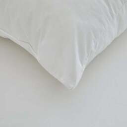 Side Sleeper Wedge Pillow - thumbnail 3