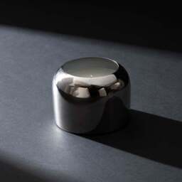 Luxe Silver Amber & Bergamot Candle - thumbnail 2