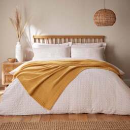 Knitted Throw Blanket 235cm x 235cm - thumbnail 2
