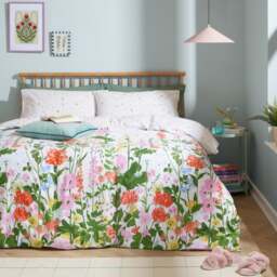 furn. Cottage Garden Polycotton Duvet Cover & Pillowcase Set - thumbnail 1