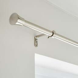 Trumpet Extendable Metal Curtain Pole - thumbnail 1