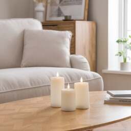 Set of 3 LED Pillar Candles - thumbnail 1