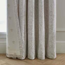 Dorma Winchester Pencil Pleat Curtains - thumbnail 5